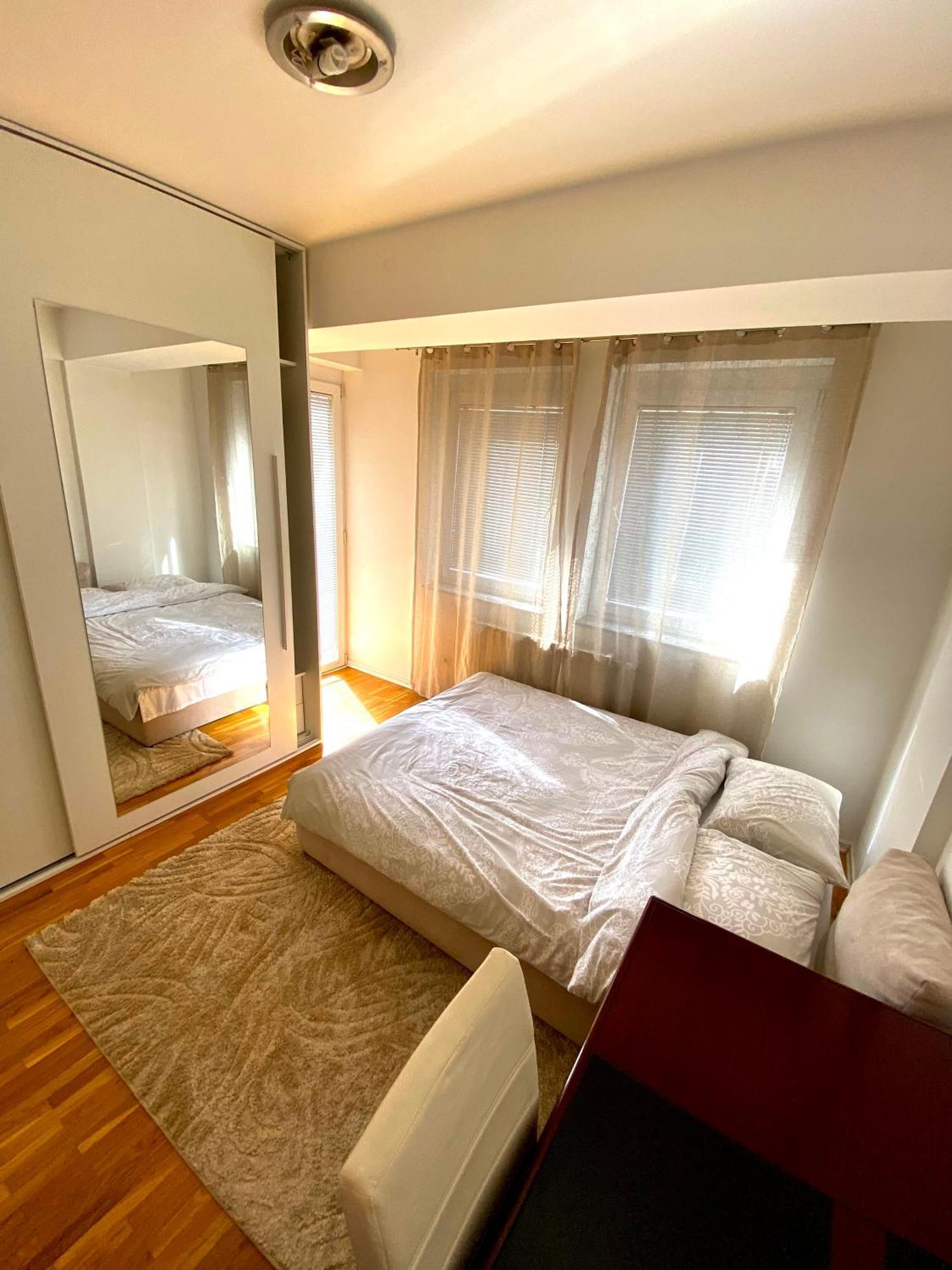 Kent Apartments Priştine Dış mekan fotoğraf